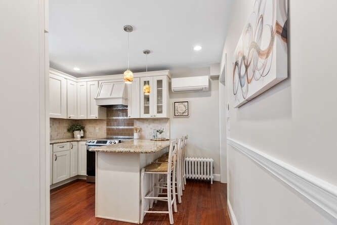 Interior, Kitchen, Pendant Lights, Recessed Lighting, Wood Texture Flooring