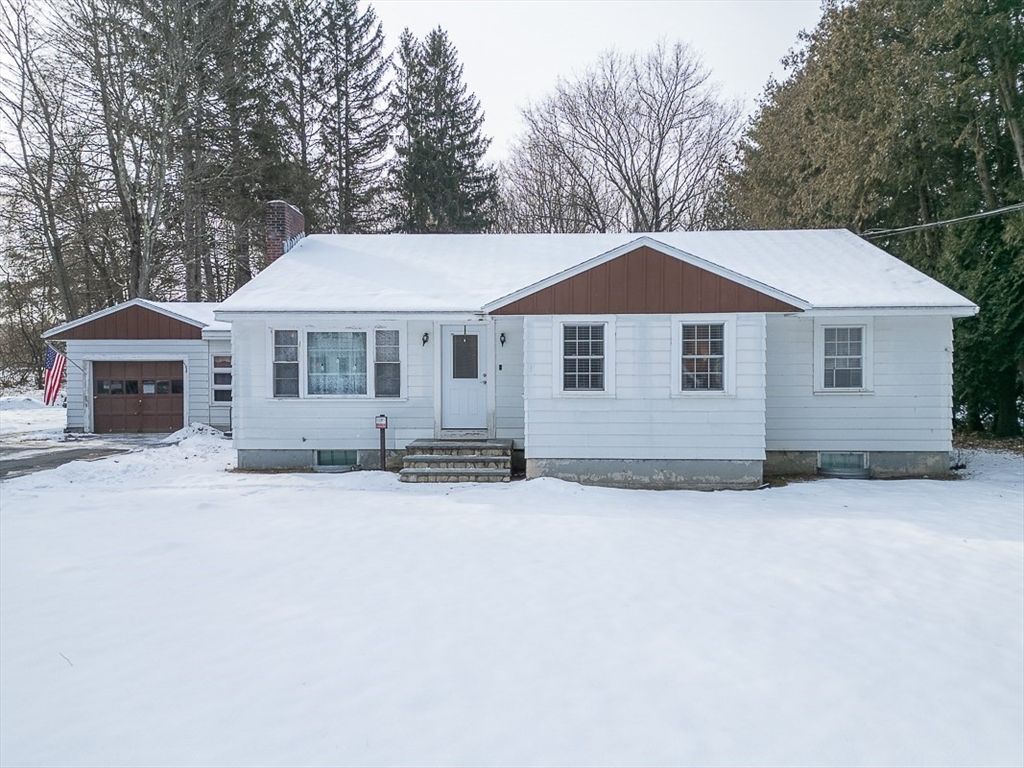 Detached Garage, Exterior, Facade, Ranch