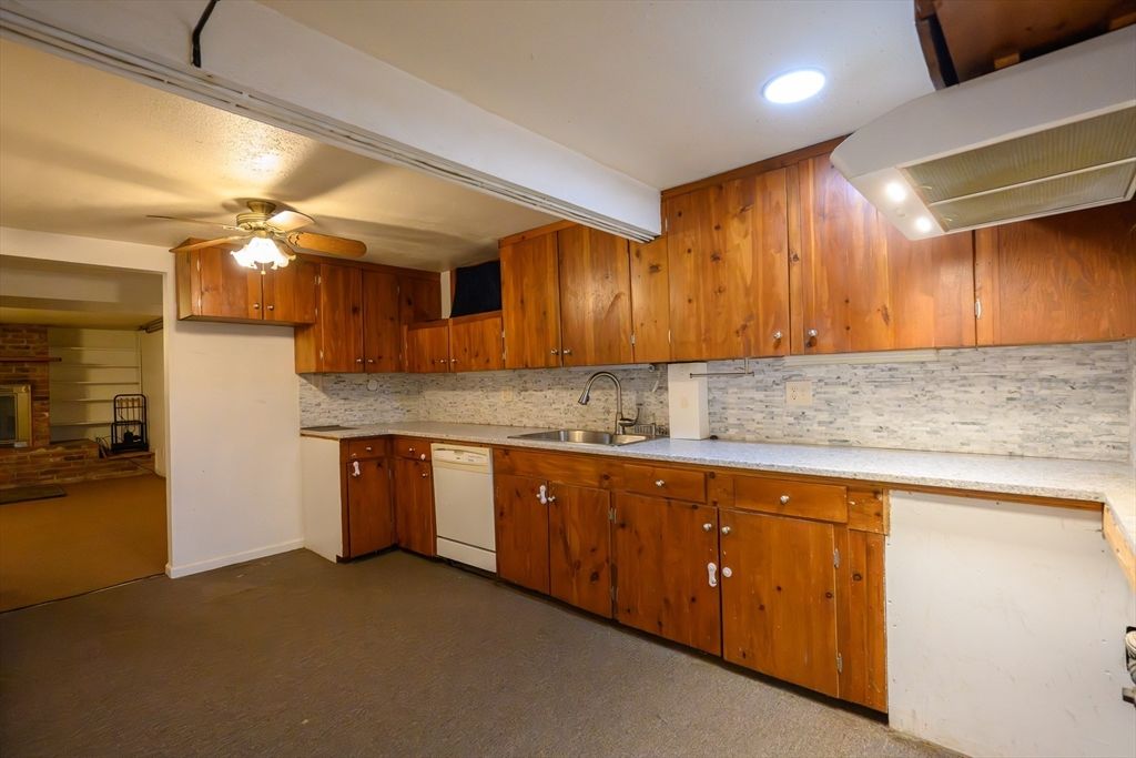 Interior, Kitchen, Recessed Lighting