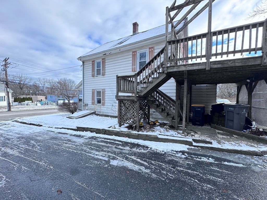 Exterior, Solar Panels