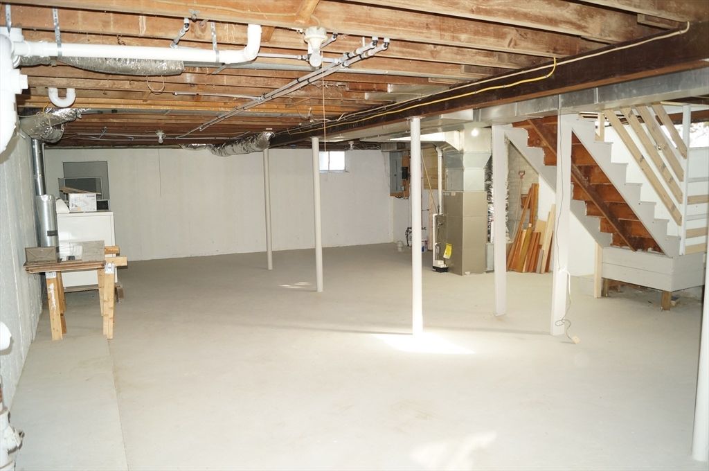 Interior, Wooden Beams