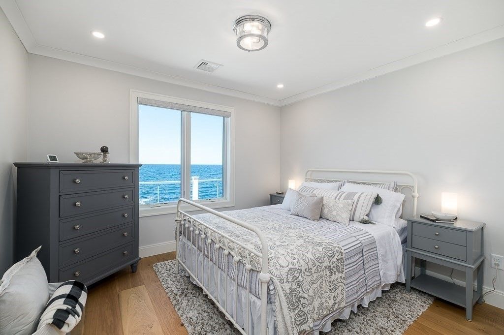 Bedroom, Interior, Recessed Lighting, Water, Wood Texture Flooring