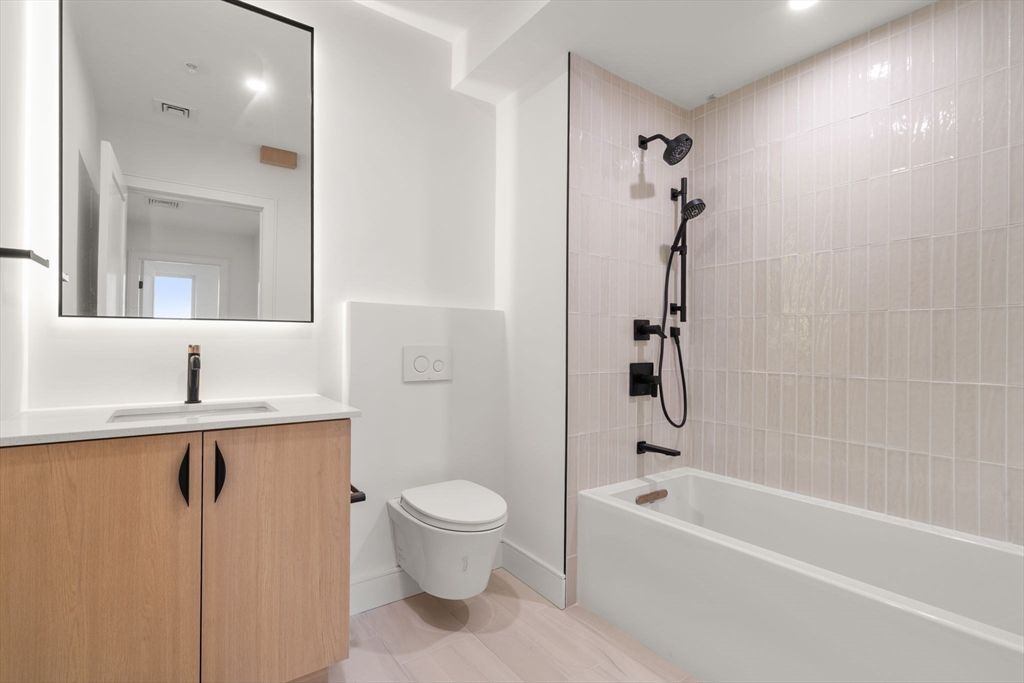 Bathroom, Interior, Recessed Lighting, Wood Texture Flooring