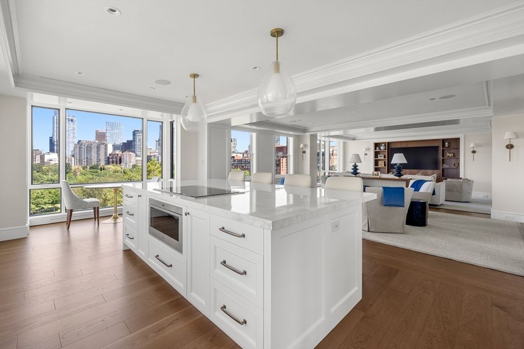 Dining room, Interior, Kitchen, Living room, Pendant Lights, Recessed Lighting, Wood Texture Flooring