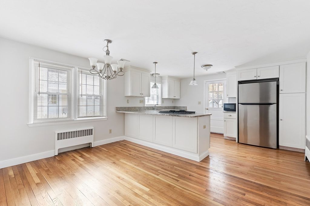 Chandelier, Interior, Kitchen, Pendant Lights, Wood Texture Flooring