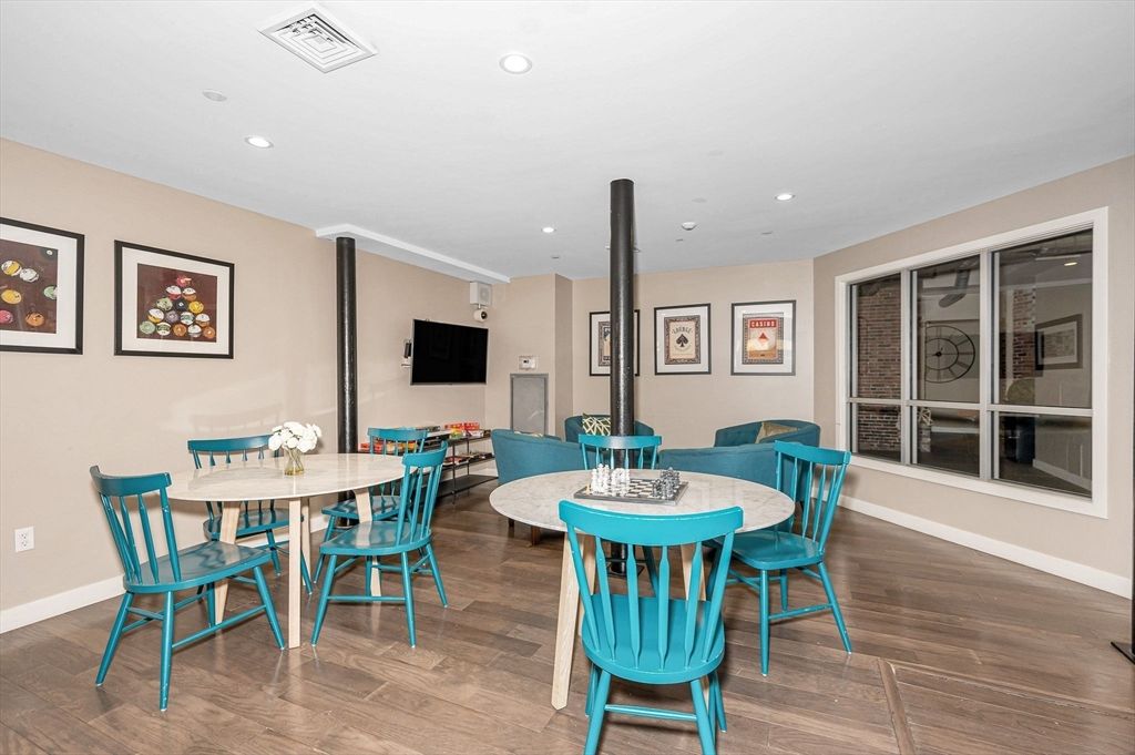 Dining room, Interior, Recessed Lighting, Wood Texture Flooring