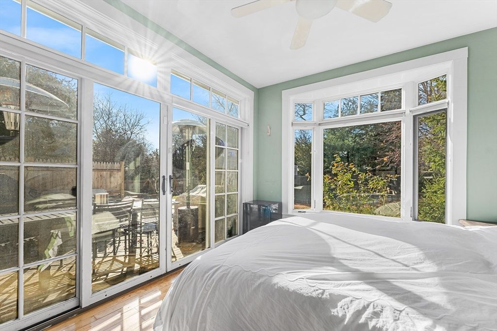 Bedroom, Interior, Sun Room, Wood Texture Flooring