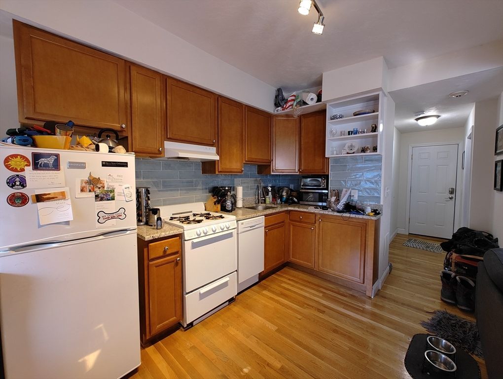 Interior, Kitchen, Wood Texture Flooring