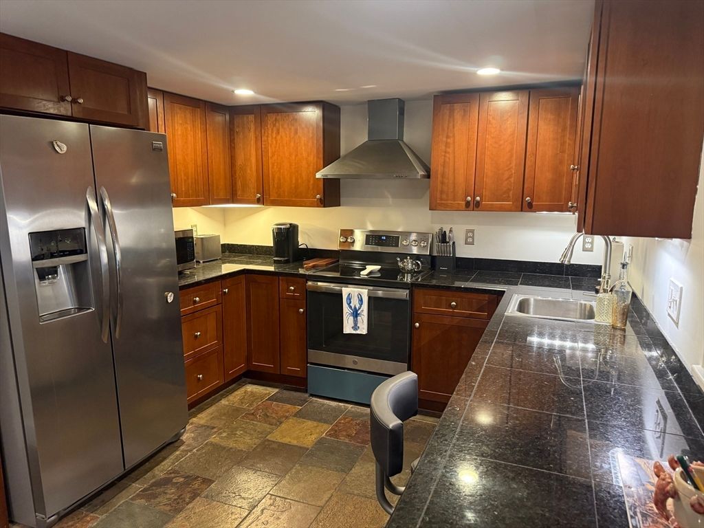 Interior, Kitchen, Recessed Lighting