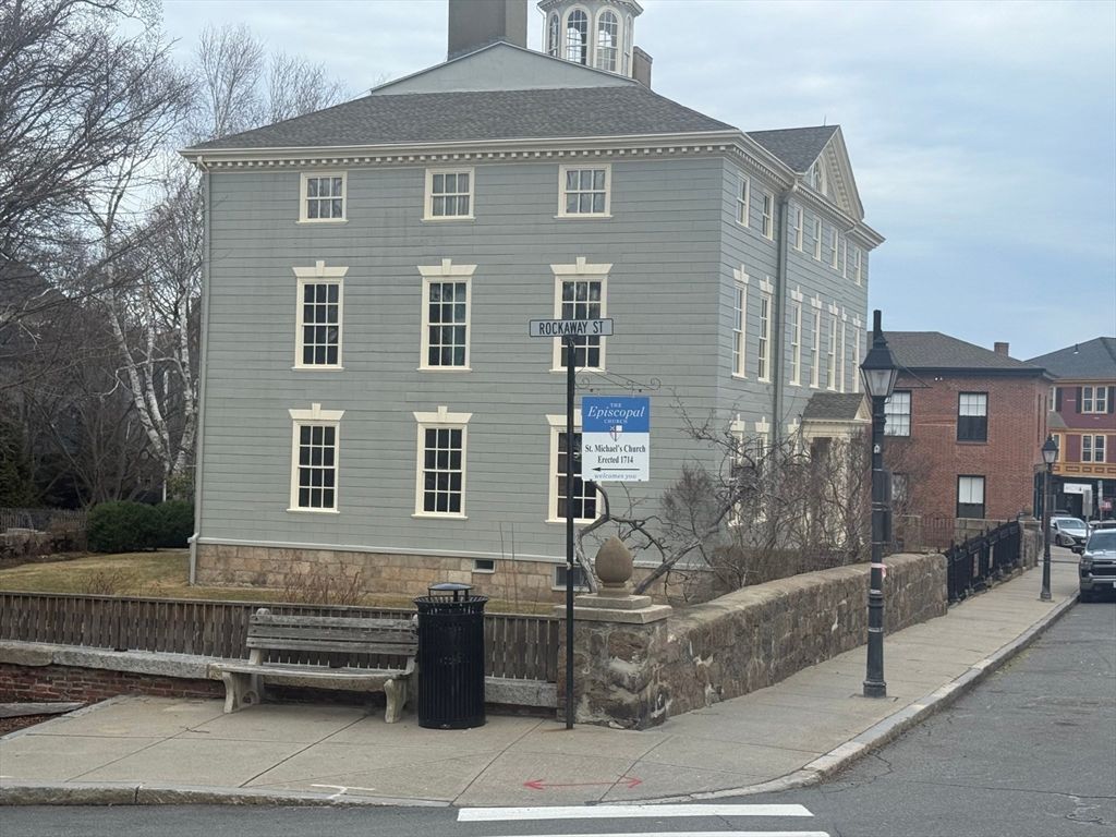 Exterior, Facade, Georgian