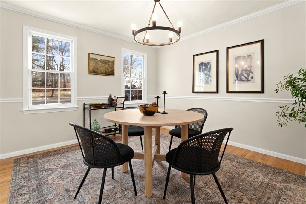 Chandelier, Dining room, Interior, Pendant Lights, Wood Texture Flooring