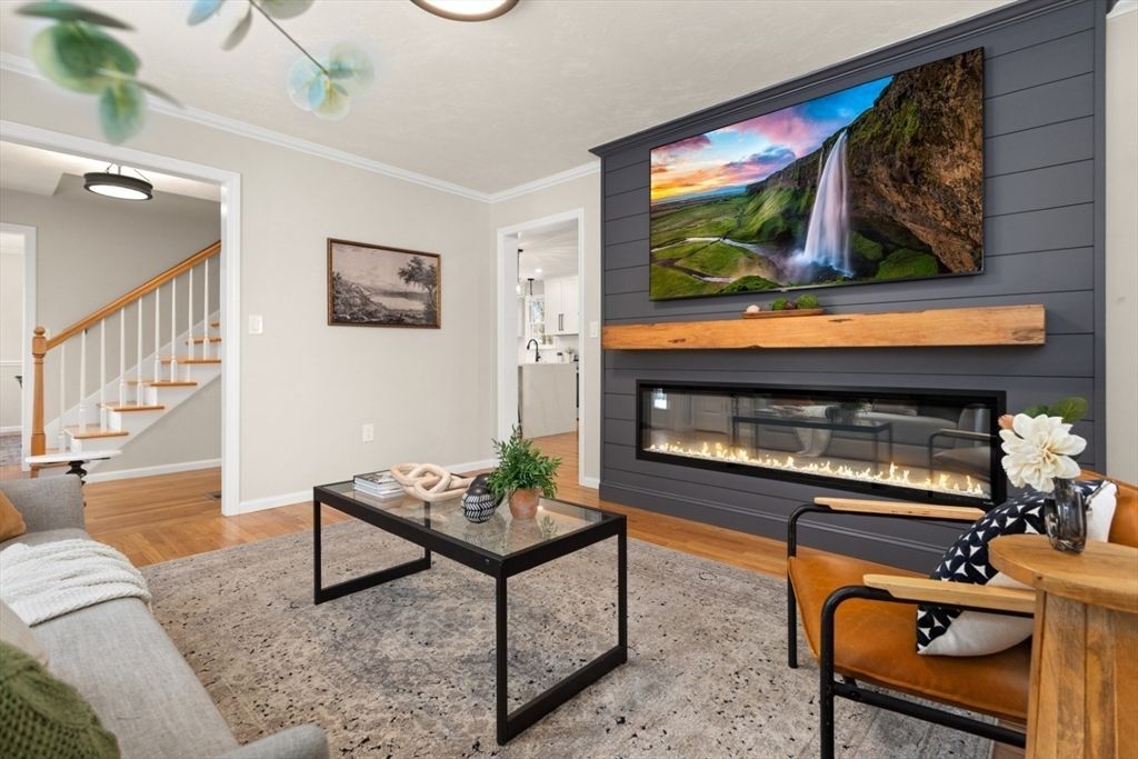 Fireplace, Interior, Living room, Recessed Lighting, Wood Texture Flooring