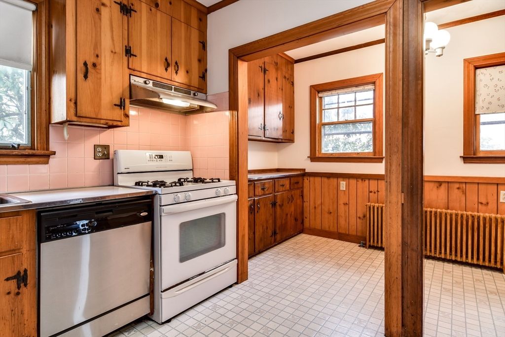 Interior, Kitchen, Tile Countertops