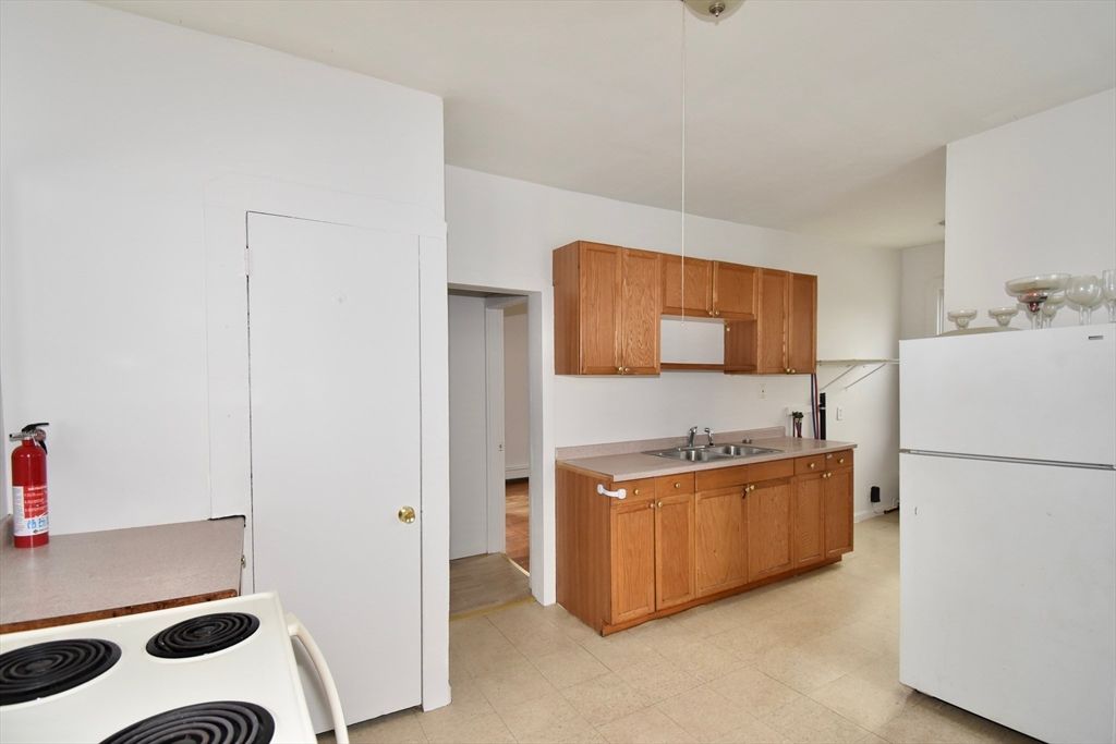 Interior, Kitchen, Pendant Lights