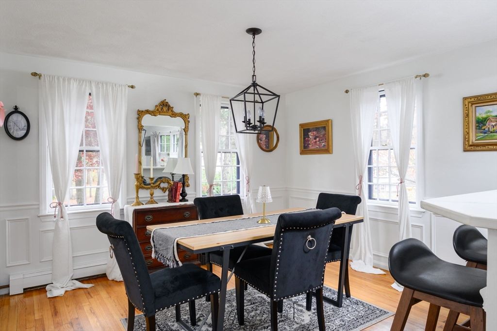 Dining room, Interior, Pendant Lights, Wood Texture Flooring