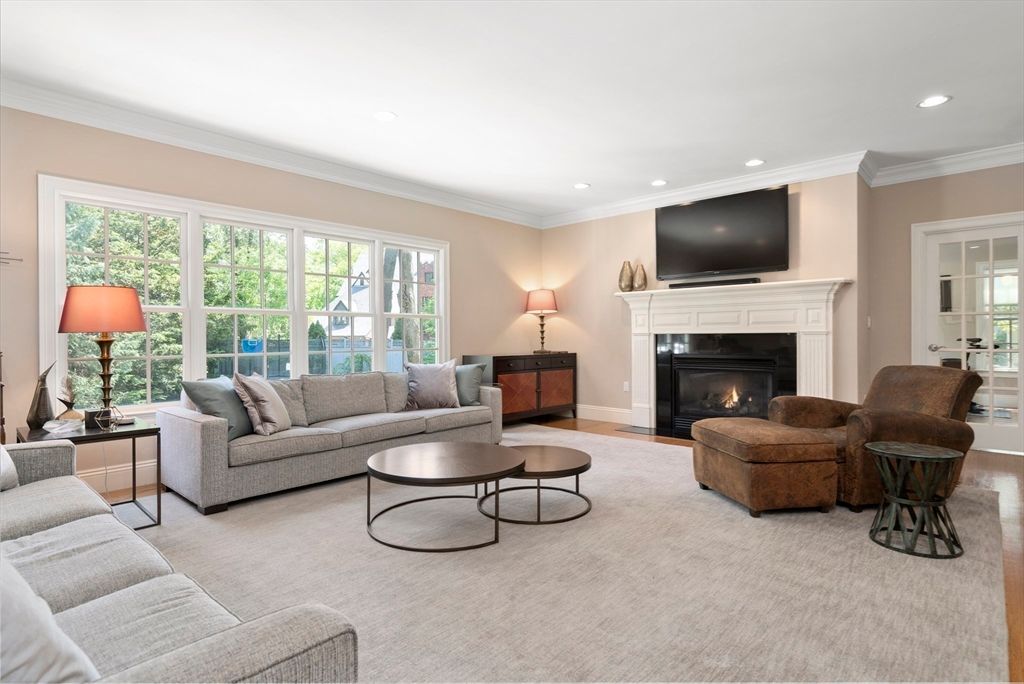 Fireplace, Interior, Living room, Recessed Lighting