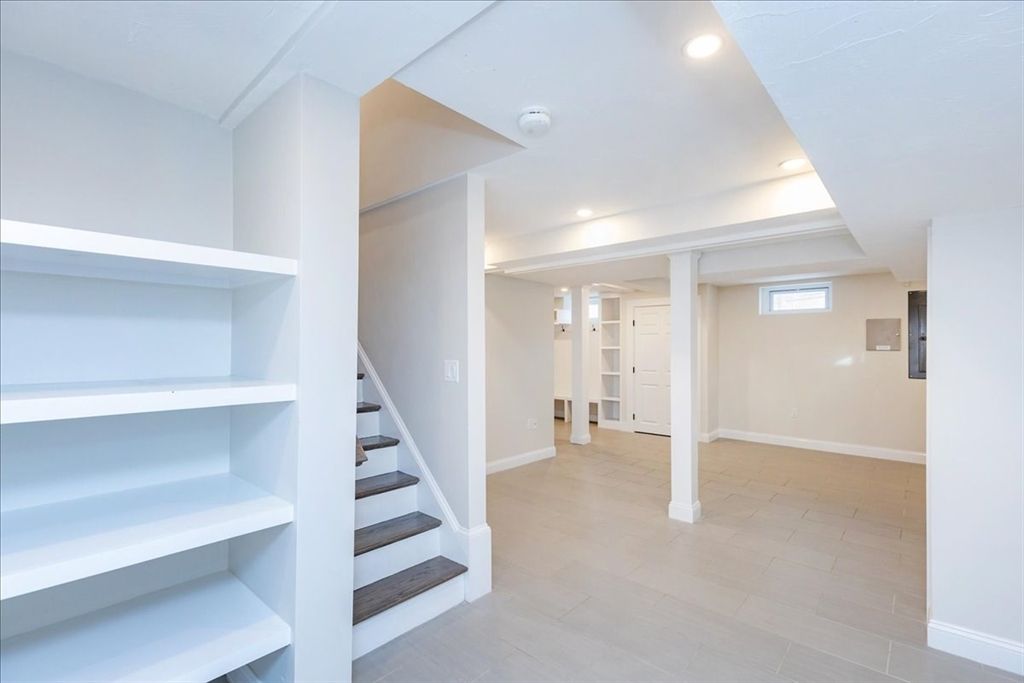 Interior, Recessed Lighting