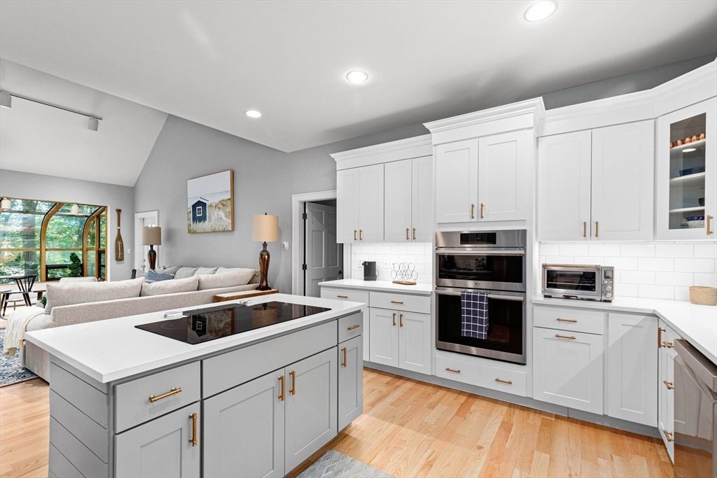 Interior, Kitchen, Living room, Recessed Lighting, Stainless Steel Appliances, Wood Texture Flooring