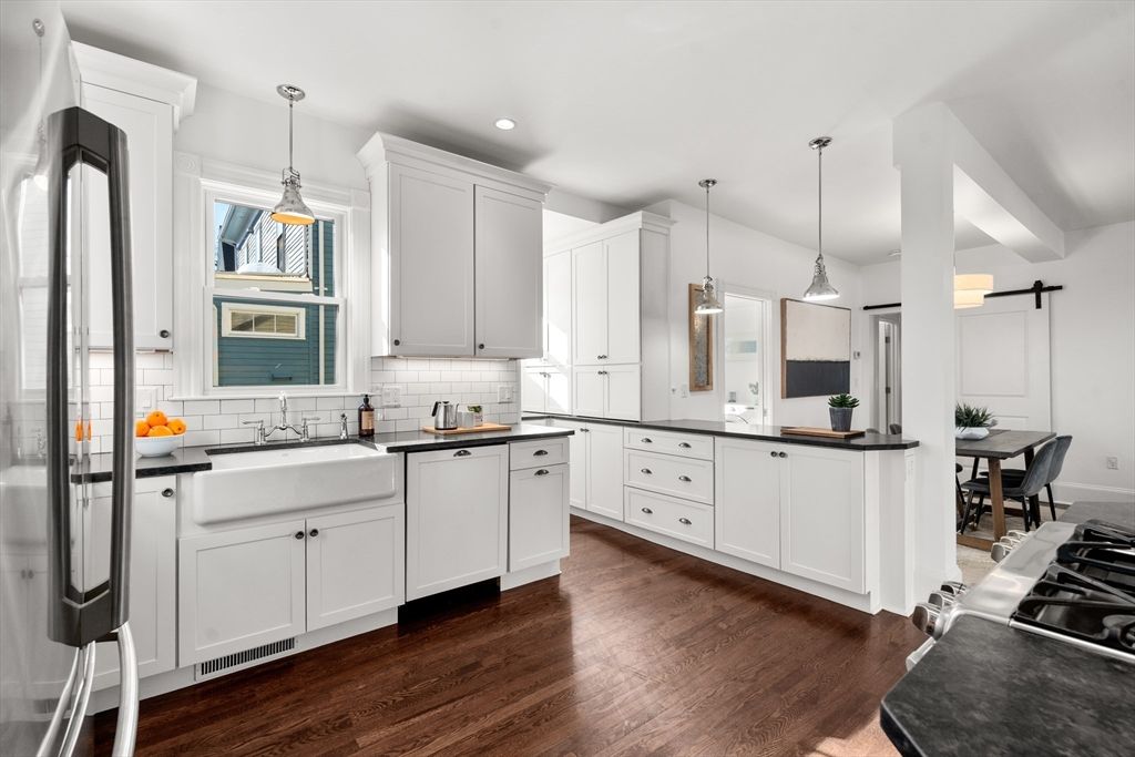 Interior, Kitchen, Pendant Lights, Recessed Lighting, Wood Texture Flooring