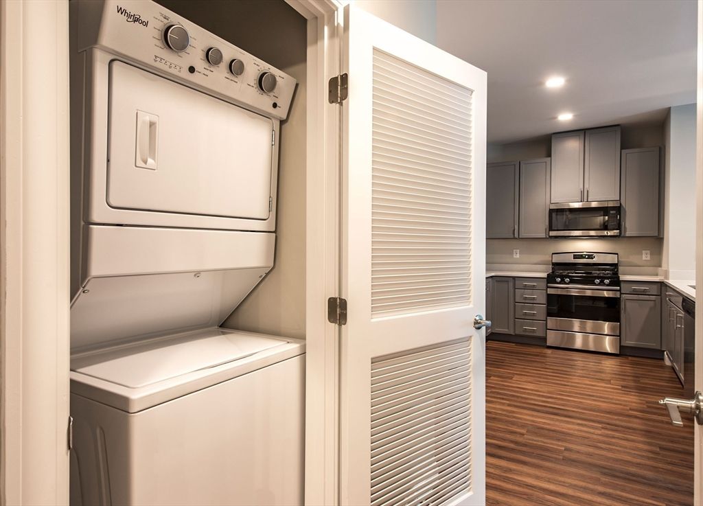 Interior, Kitchen, Recessed Lighting, Stainless Steel Appliances, Utility Closets, Washer, Wood Texture Flooring