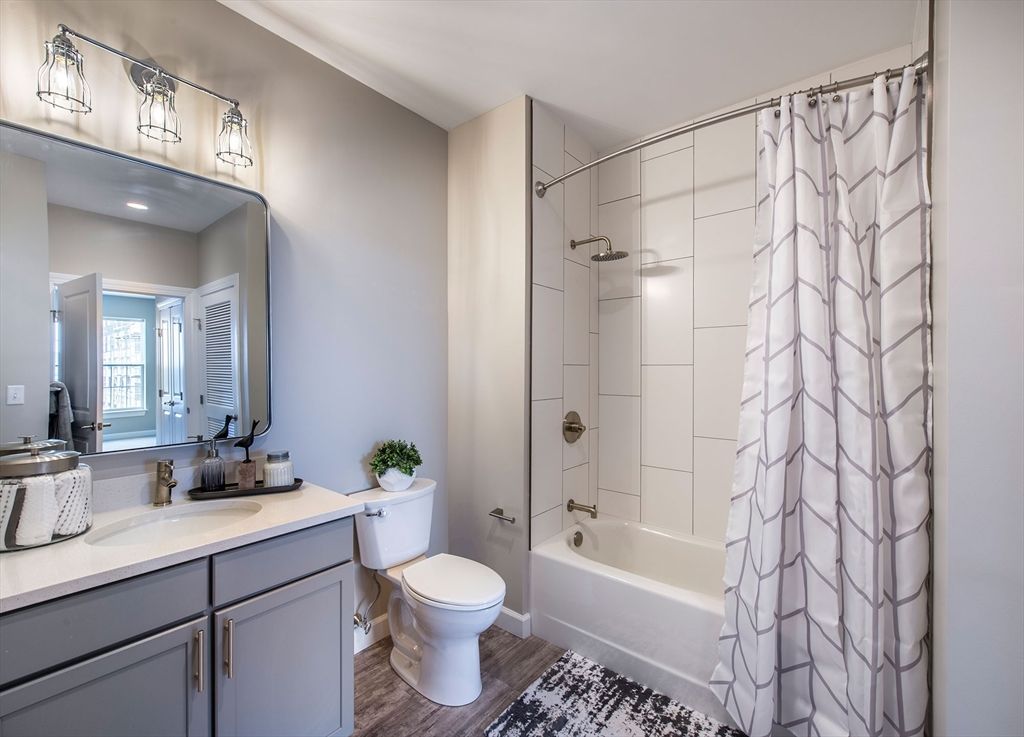 Bathroom, Interior, Wood Texture Flooring
