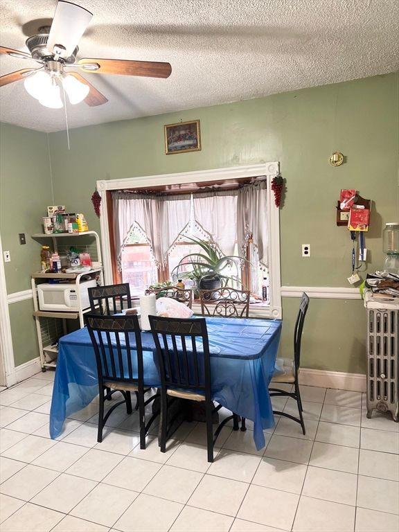 Dining room, Interior