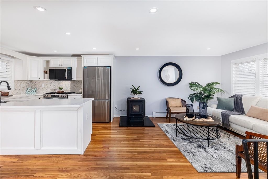 Interior, Kitchen, Living room, Recessed Lighting, Stainless Steel Appliances, Wood Texture Flooring