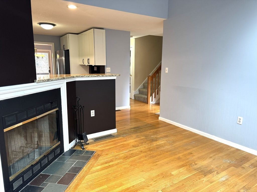 Fireplace, Interior, Kitchen, Recessed Lighting, Wood Texture Flooring