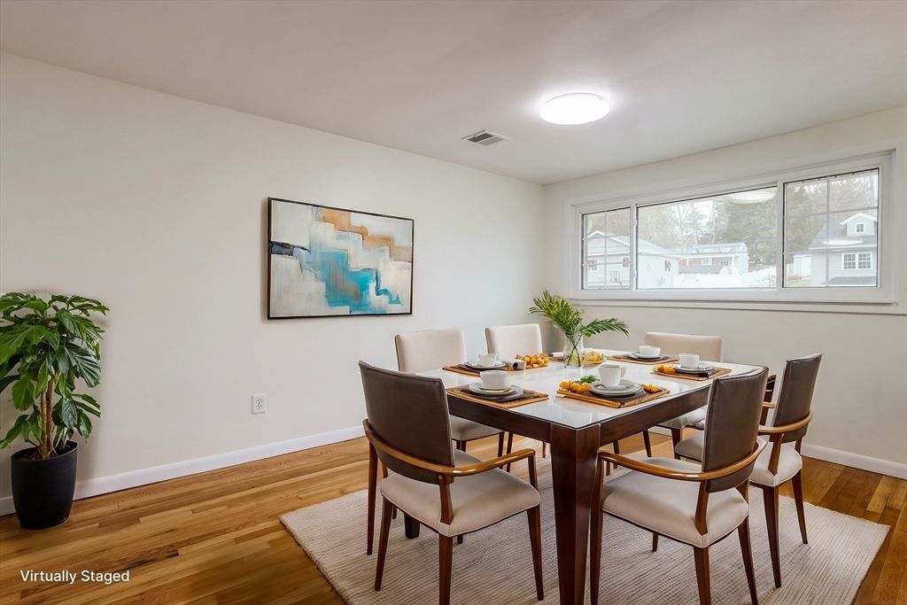Dining room, Interior, Wood Texture Flooring