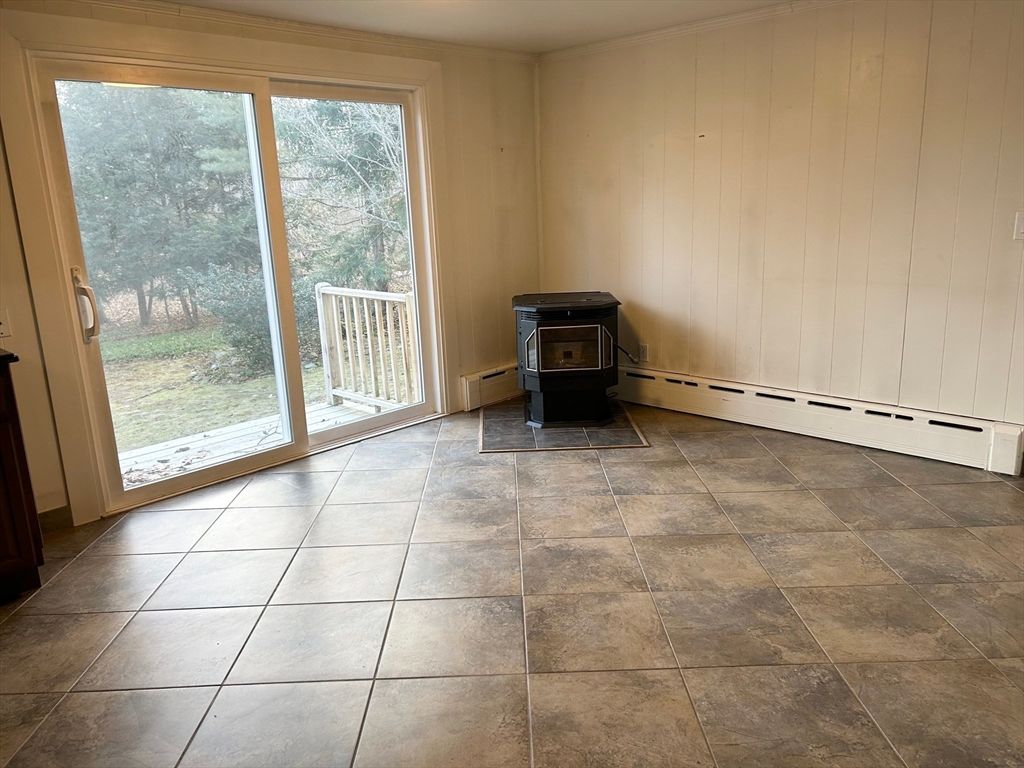 Empty room, Fireplace, Interior