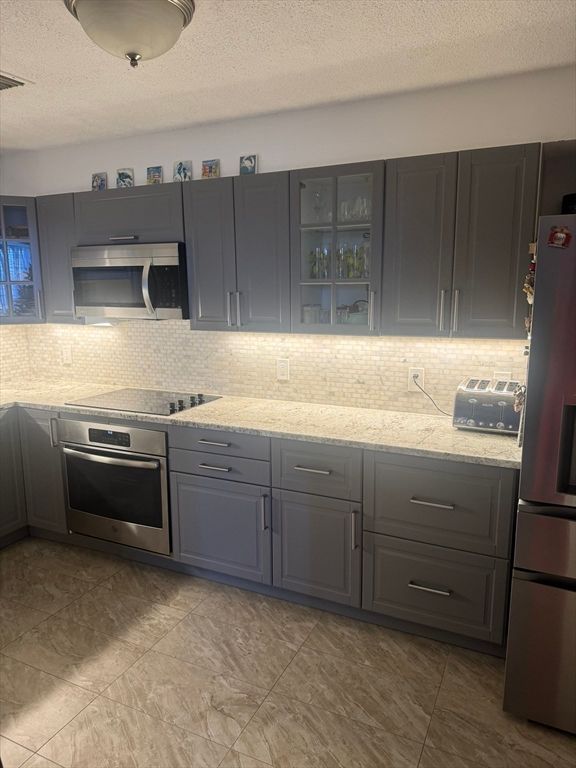 Interior, Kitchen, Stainless Steel Appliances