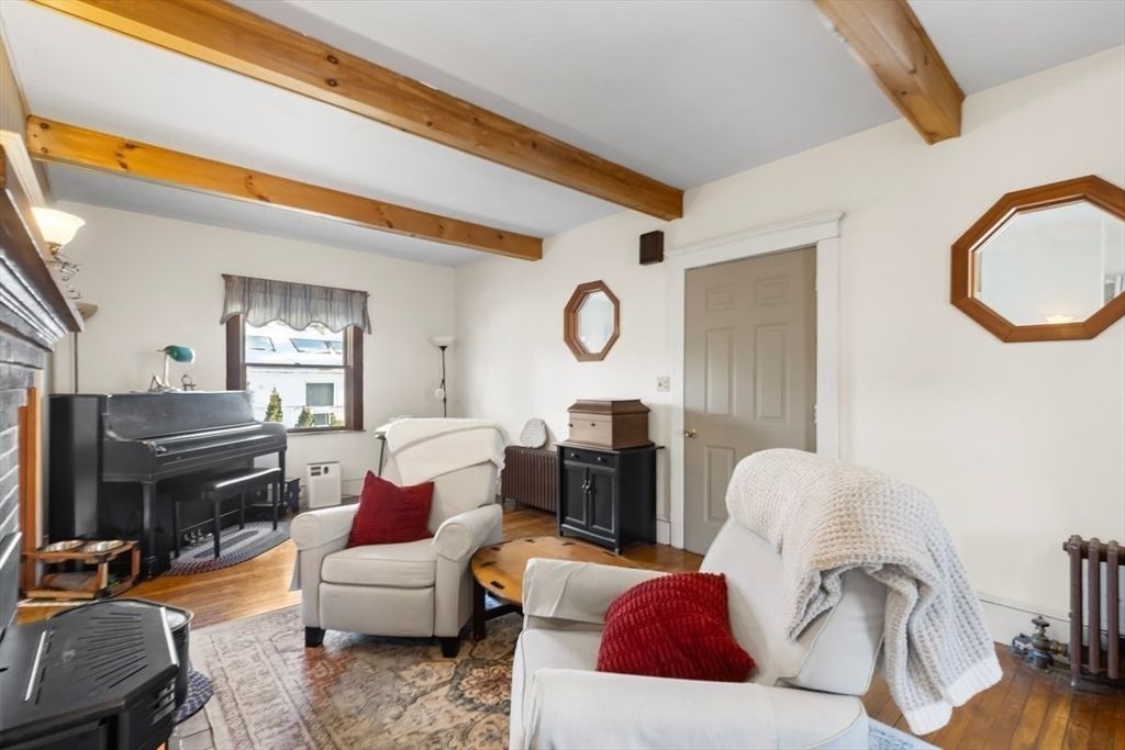 Interior, Living room, Piano, Wooden Beams, Wood Texture Flooring