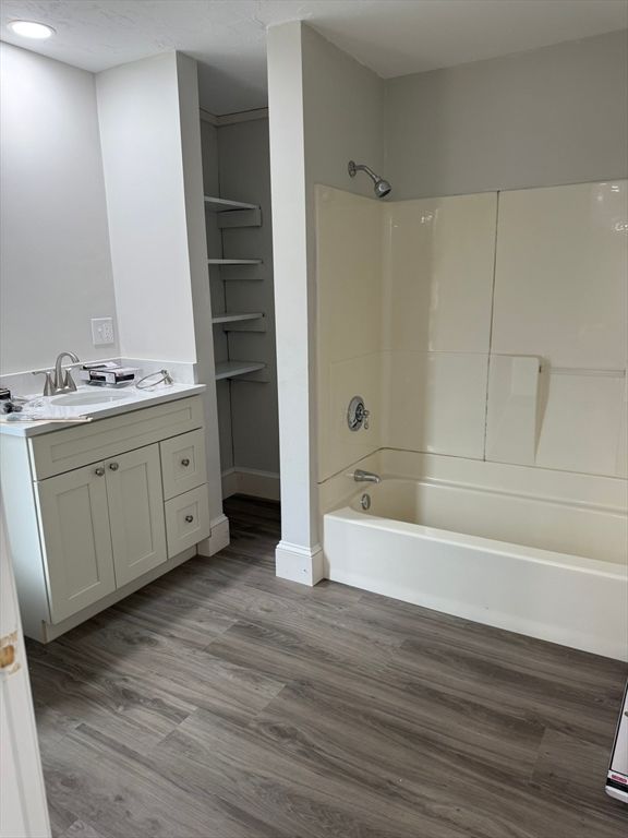 Bathroom, Interior, Recessed Lighting, Wood Texture Flooring