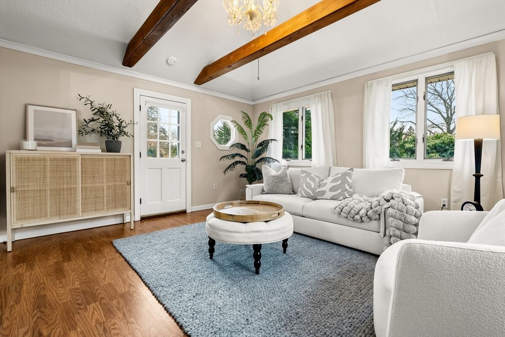 Chandelier, Interior, Living room, Wooden Beams, Wood Texture Flooring