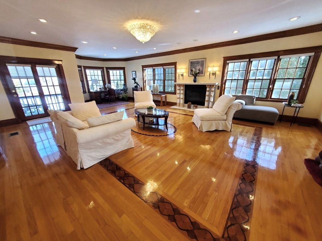 Chandelier, Fireplace, Interior, Living room, Recessed Lighting, Wood Texture Flooring