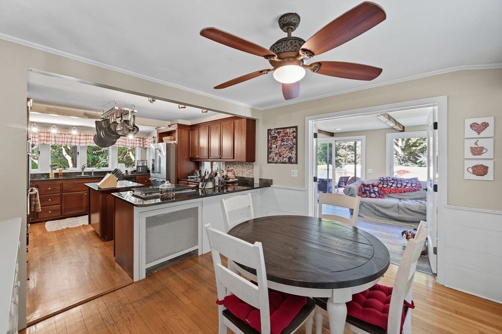 Dining room, Interior, Kitchen, Living room, Wood Texture Flooring