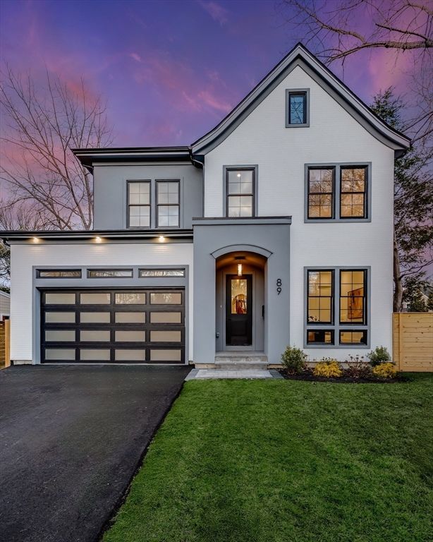 Attached, Exterior, Facade, Farmhouse