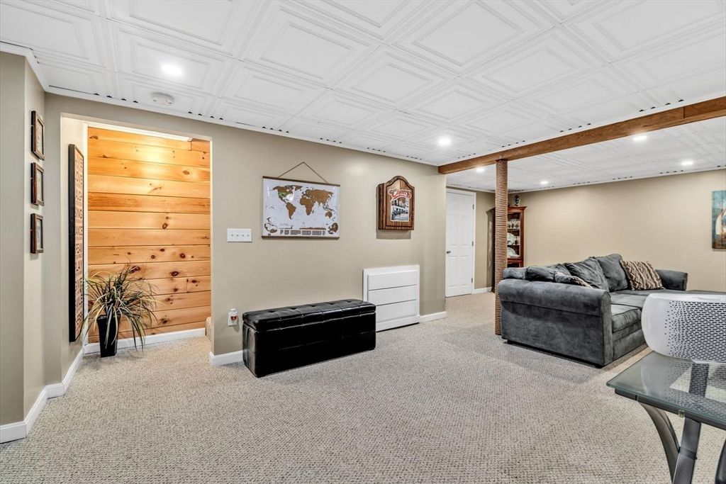 Interior, Recessed Lighting, Wooden Walls