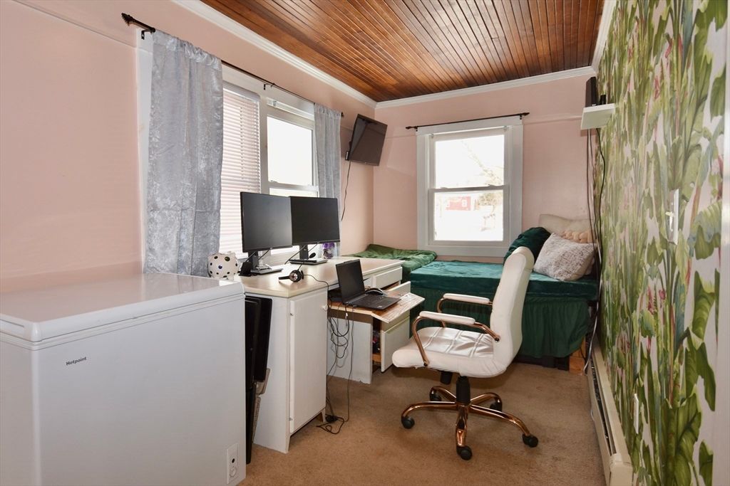 Home Office, Interior, Wooden Ceilings