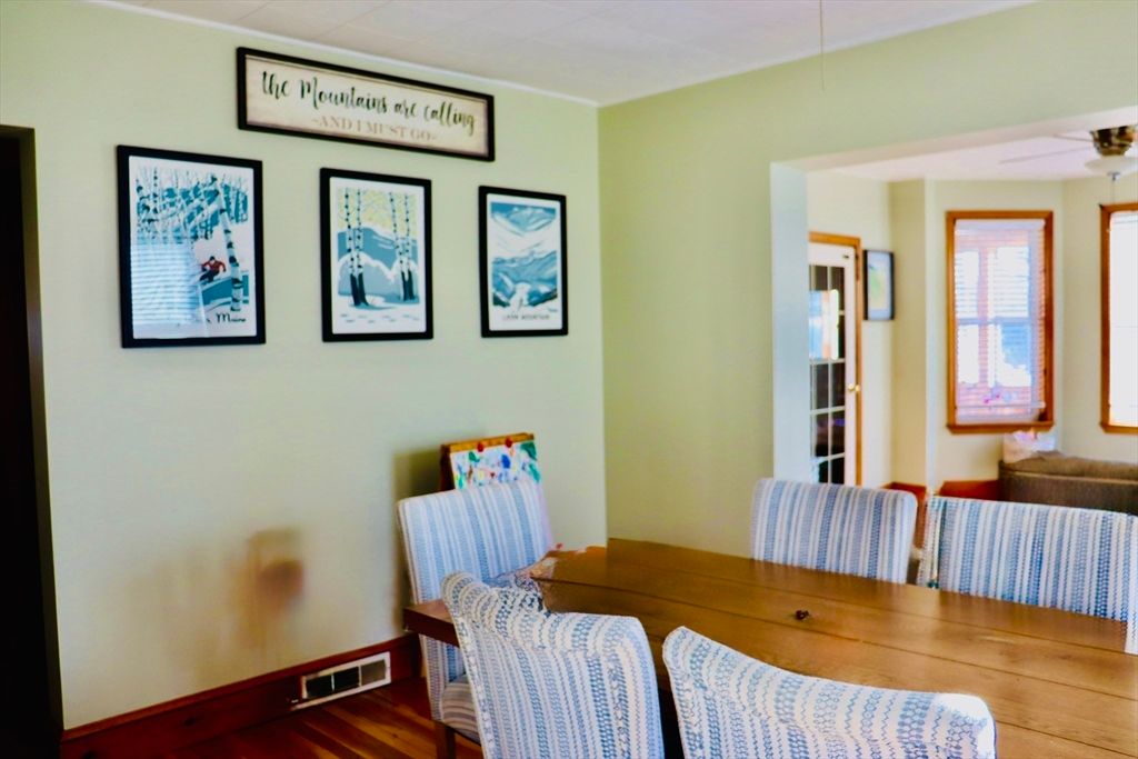 Dining room, Interior, Wood Texture Flooring