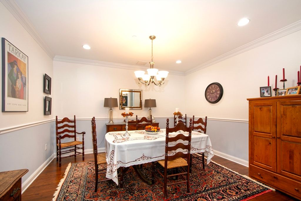 Chandelier, Dining room, Interior, Recessed Lighting, Wood Texture Flooring