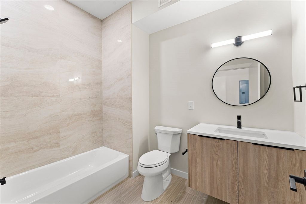 Bathroom, Interior, Marble Walls, Recessed Lighting, Wood Texture Flooring