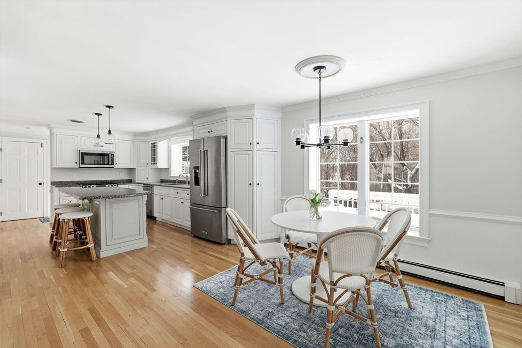 Dining room, Interior, Kitchen, Pendant Lights, Stainless Steel Appliances, Wood Texture Flooring