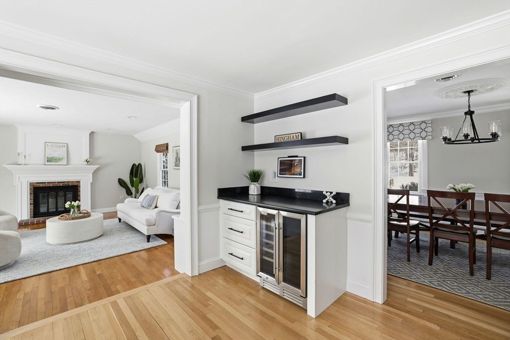 Chandelier, Dining room, Fireplace, Interior, Living room, Recessed Lighting, Wood Texture Flooring