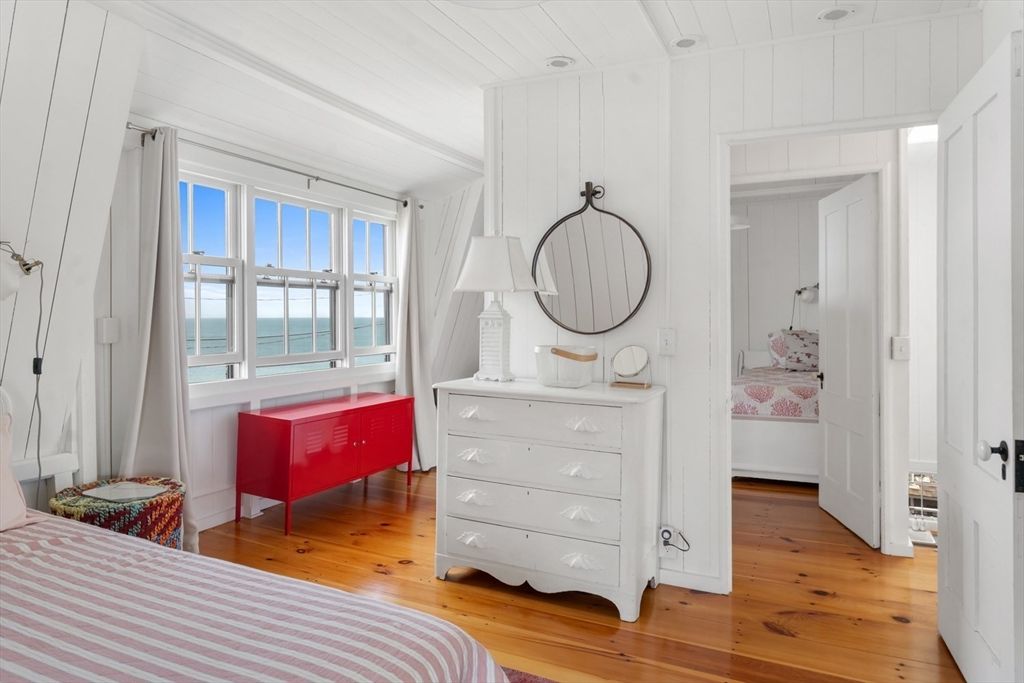 Bathroom, Bedroom, Interior, Water, Wood Texture Flooring