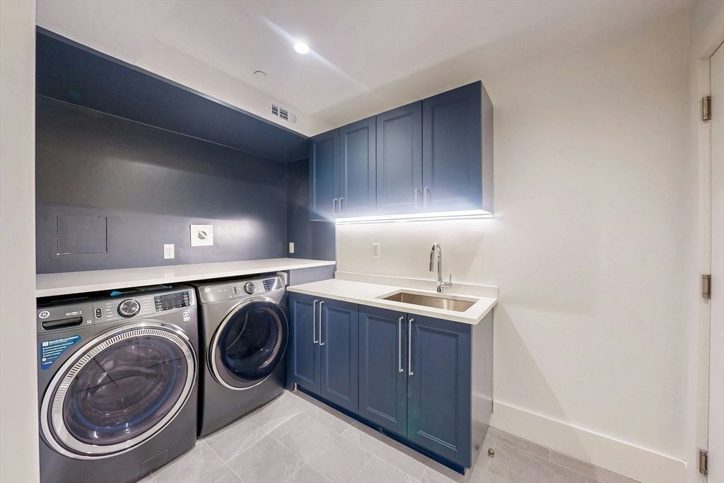 Interior, Recessed Lighting, Washer