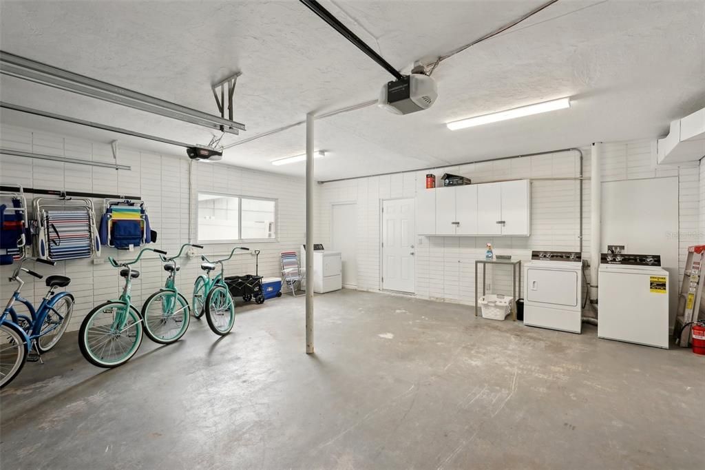 Garage, Interior, Washer