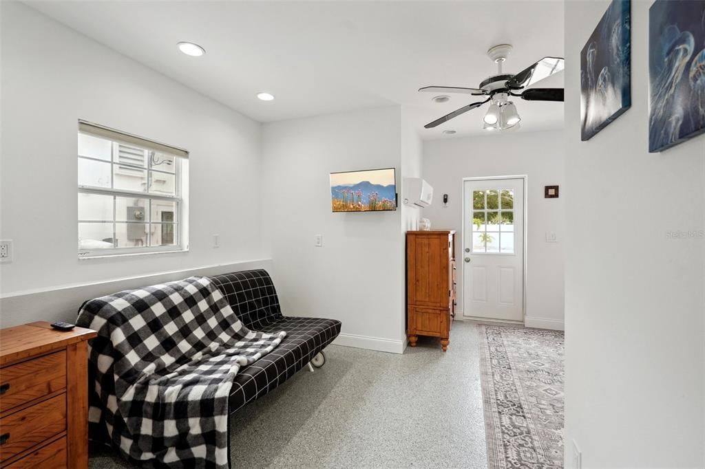 Interior, Recessed Lighting