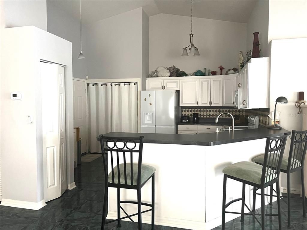 Interior, Kitchen, Pendant Lights, Stainless Steel Appliances