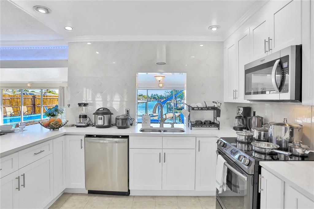 Interior, Kitchen, Recessed Lighting, Stainless Steel Appliances, Ceramic Tile